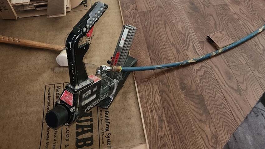 Professional Hardwood Floors Installation services